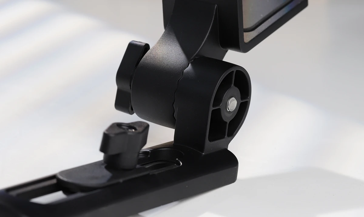 Âm đạo giả Lovense Solace Pro AI máy thủ dâm cao cấp