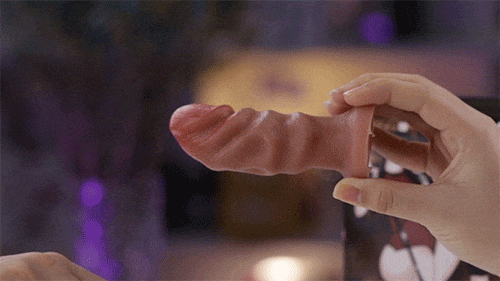 Dương vật giả dây đeo Jiuai silicone mềm mại kích thích cực đã