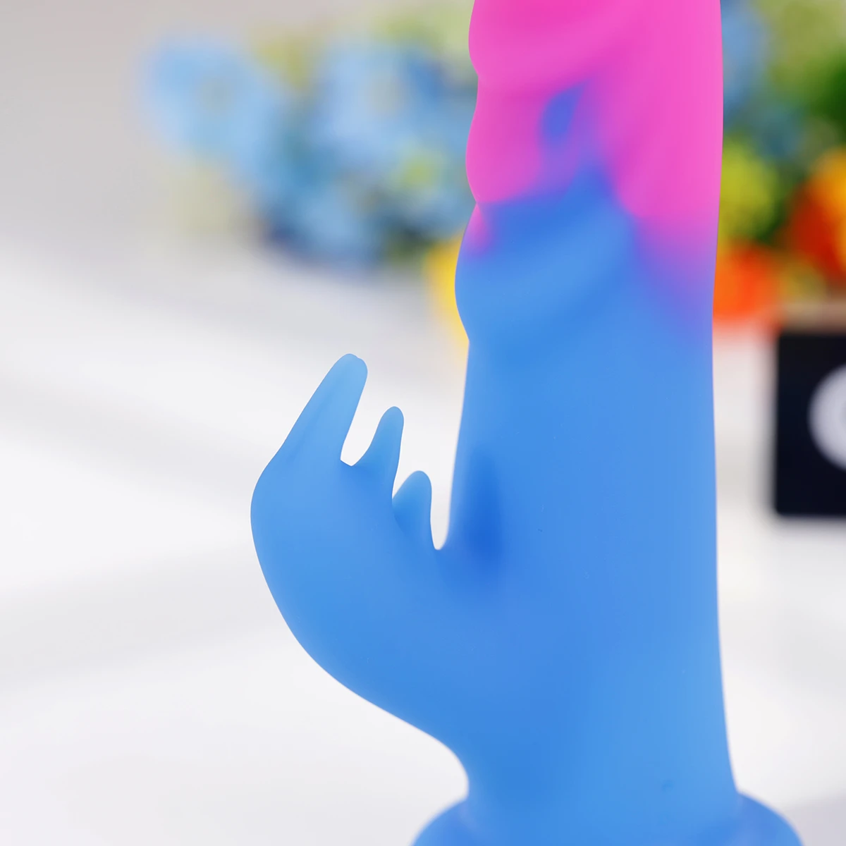 dương vật giả loving world ct1917 rung ngoáy massage lưỡi điều khiển từ xa