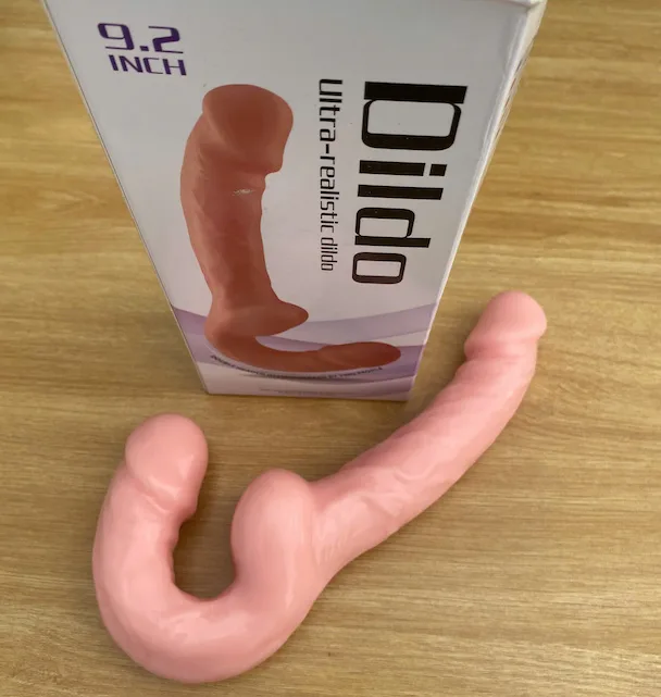 Dương Vật Giả Hai Đầu Baile 9.2 Inch Dildo Silicone Siêu Mềm Dương Vật Giả Hai Đầu Baile 9.2 Inch Dildo Silicone Siêu Mềm — Ưu Điểm Khi Lựa Chọn Dương Vật Giả Hai Đầu Silicone