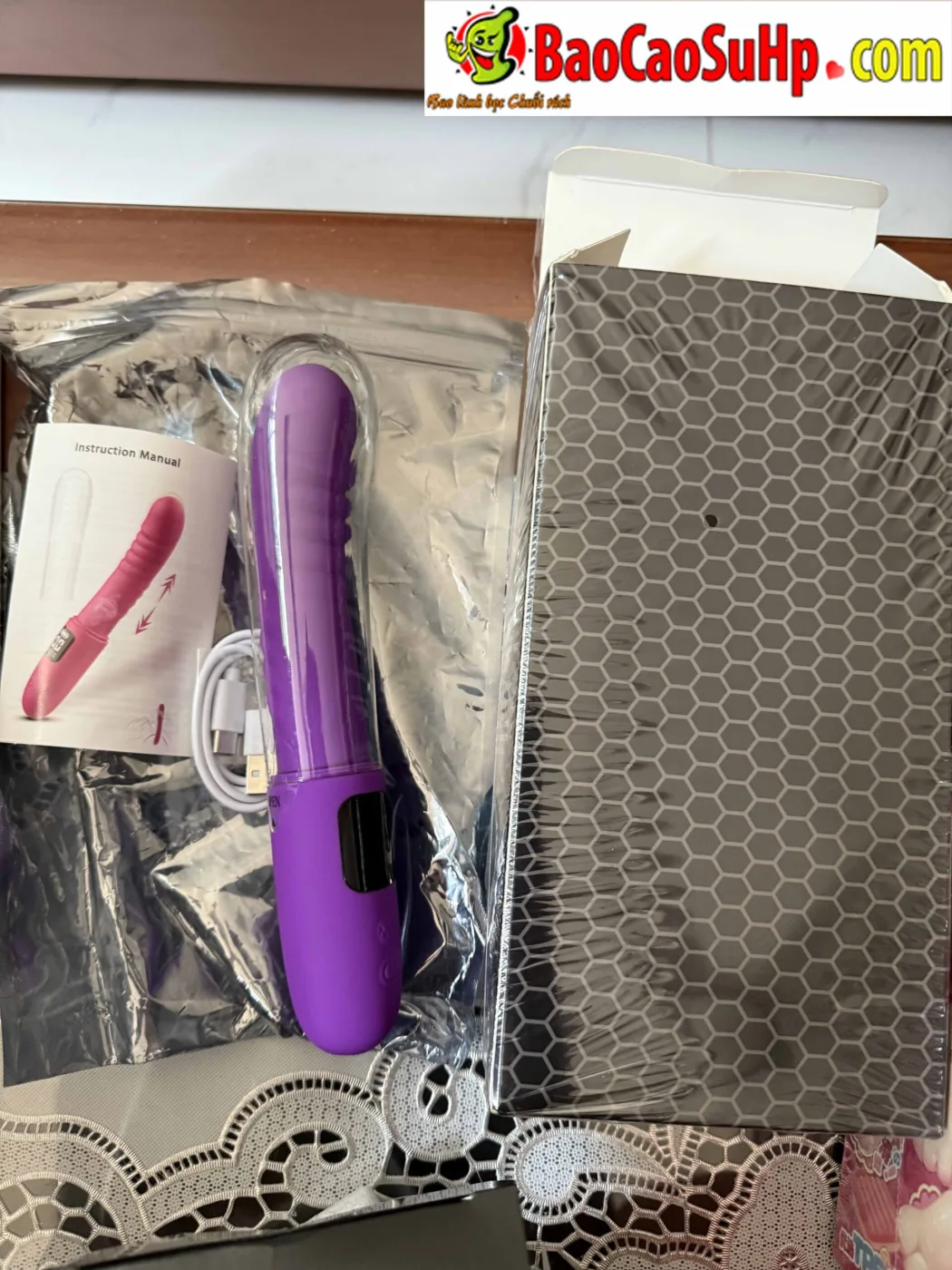 Dương vật giả cầm tay thụt lên xuống nhỏ gọn Jiuuy — Ảnh chụp sản phẩm tại Shop