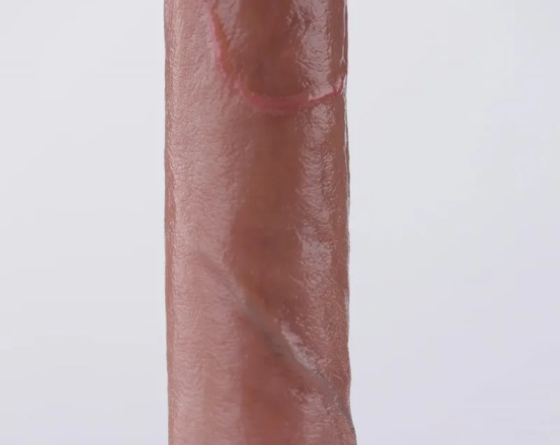 Lovetoy sử dụng soft-skin silicone mang lại cảm giác chân thật