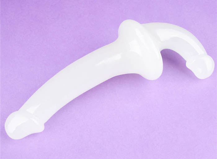 Dương vật giả 2 đầu Lovetoy Lumino Play 10.5 inch phát quang trong bóng tối Dương vật giả 2 đầu Lovetoy Lumino Play 10.5 inch phát quang trong bóng tối