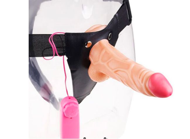 Dương vật dây đeo rỗng ruột dành cho nam