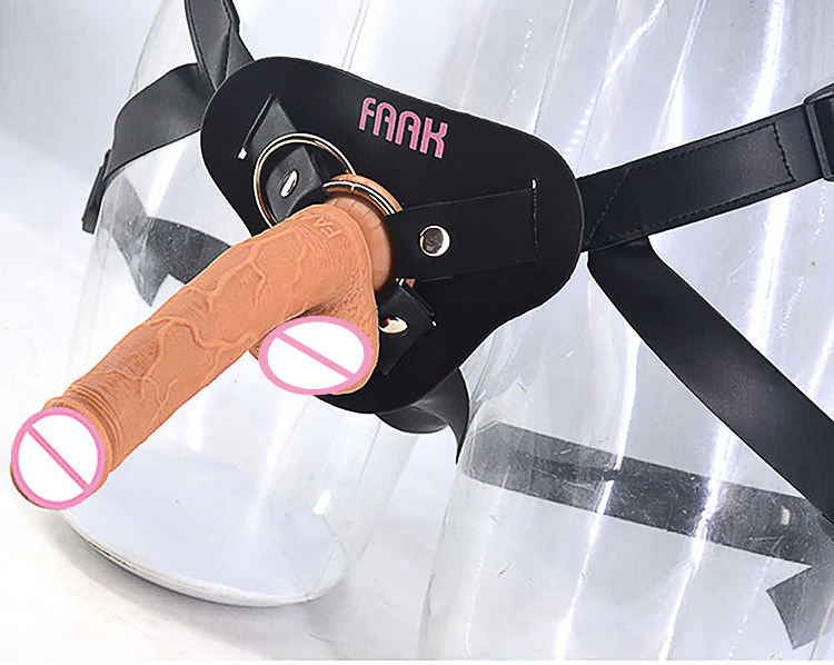 Dương Vật Giả Có Đai Đeo FAAK Cho Les – Dildo Silicon Dây Đeo Hông Cao Cấp