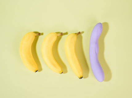 Máy massage điểm G Svakom Selena rung thụt điều khiển qua app điện thoại