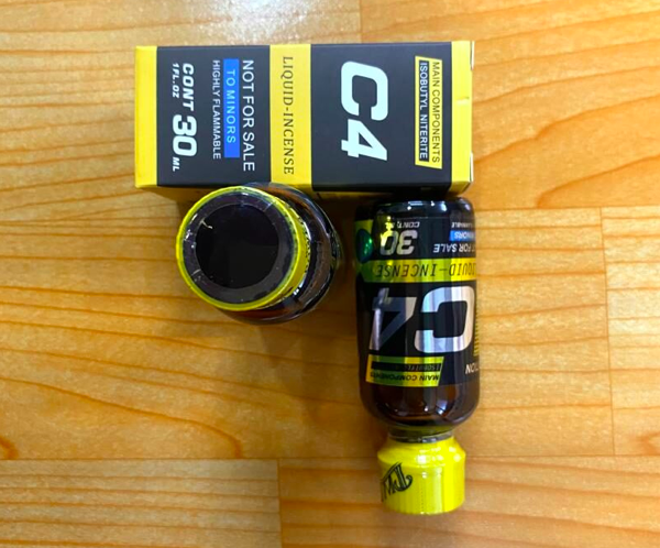 Popper C4 vàng 30ml PWD Mỹ chính hãng chai hít kích thích mạnh