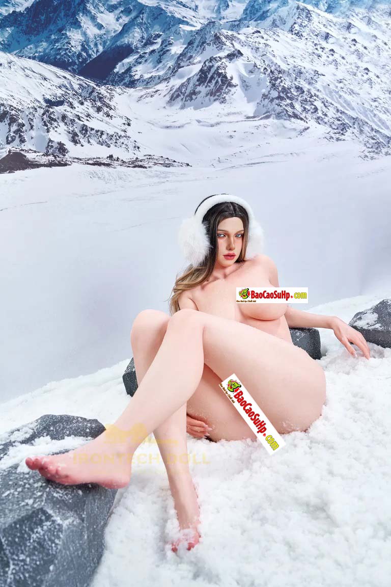 bup be tinh duc full silicone Snow Angel Aureline 166cm 8