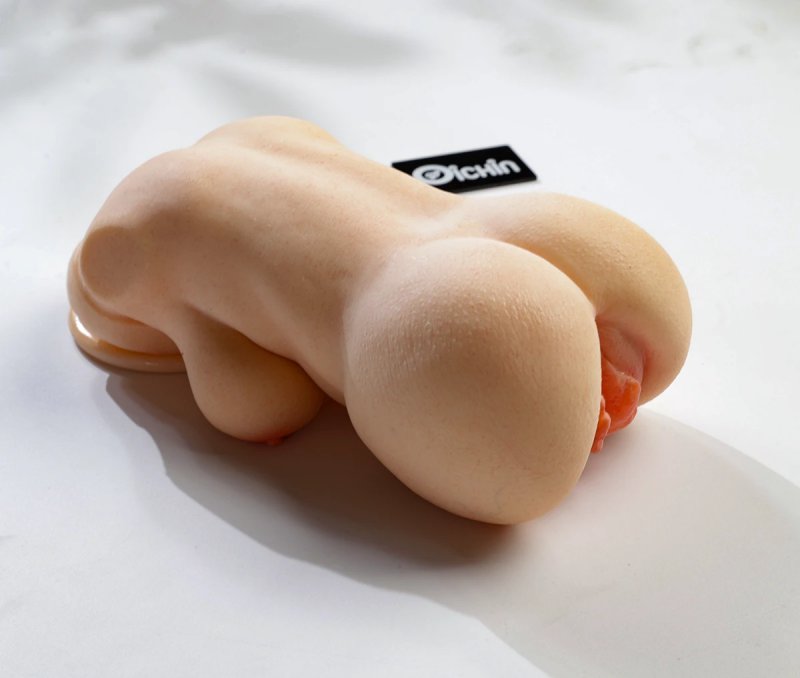 Búp bê mini Manmiao MG02 mềm mại trên nền trắng sáng