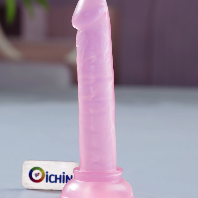 Dương vật giả size mini Chisa mềm dẻo có đế gắn tường