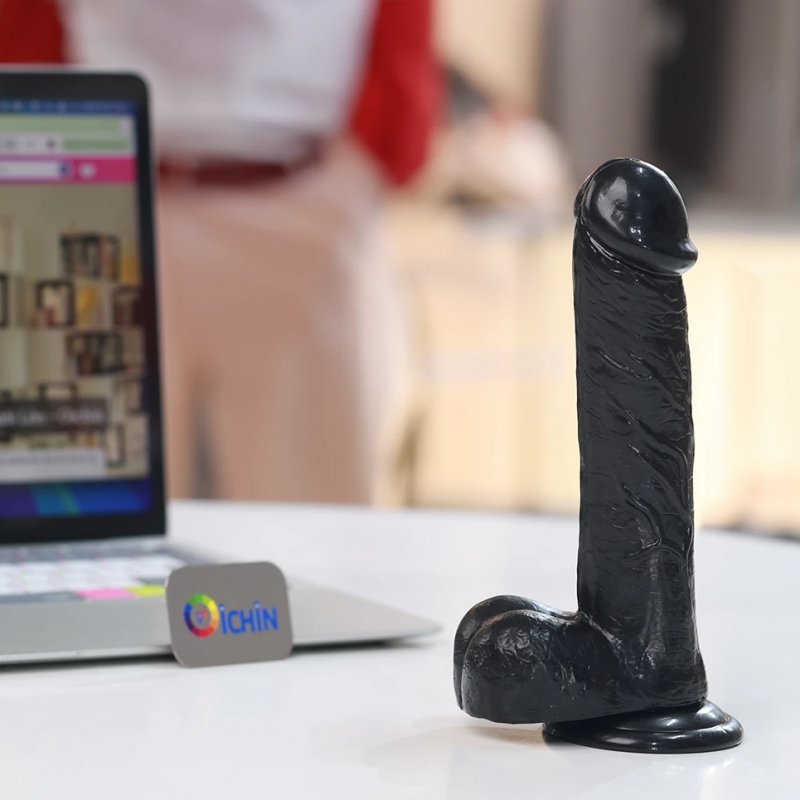 Dương vật giả chisa rubicon 8.8 inch màu đen gân guốc mạnh mẽ
