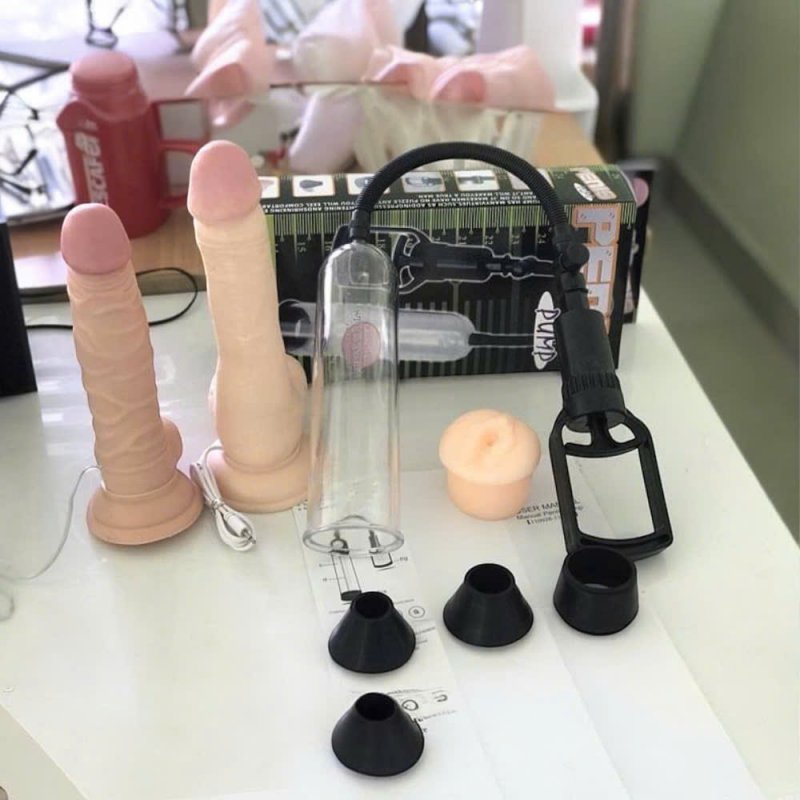 Bơm Tăng Kích Thước Dương Vật Thủ Công Penis Pump – Hút Chân Không An Toàn Hiệu Quả