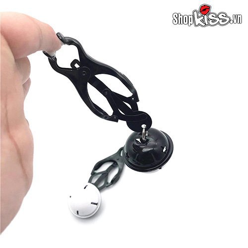 Bộ kẹp núm vú kích thích đầu ti có đeo chuông