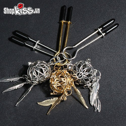 Bộ kẹp vú đính chuông phát sáng siêu đẹp hấp dẫn