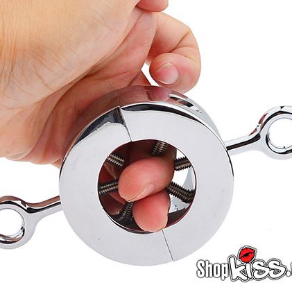 Vòng đeo tinh hoàn bạo dâm siêu độc lạ
