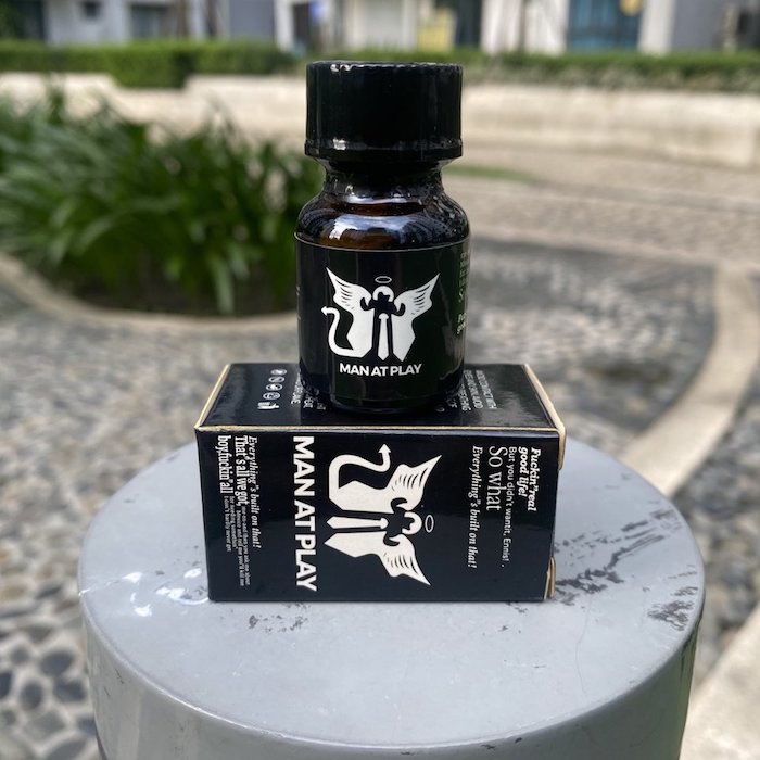 Nơi bán Popper Man At Play đen 10ml chính hãnh dành cho Top Bot loại mạnh cao cấp Nơi bán Popper Man At Play đen 10ml chính hãnh dành cho Top Bot loại mạnh cao cấp
