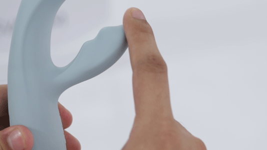 Dương vật giả Svakom Chika sưởi ấm kích thích điểm G âm vật