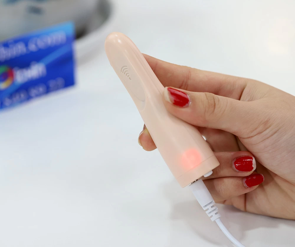 Búp bê Mai Aisi Ogura Kana còn có thanh rung và phát âm thanh cảm biến