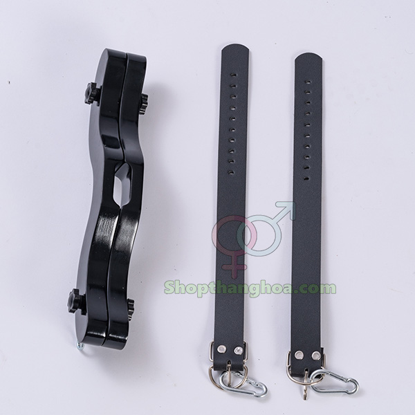 Đồ chơi SM kẹp bìu kích thích tra tấn nam đam mê BDSM