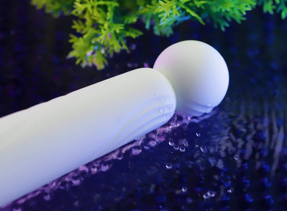 Chày rung Tenga Iroha Rin+ 6 chế độ rung kích thích cực êm