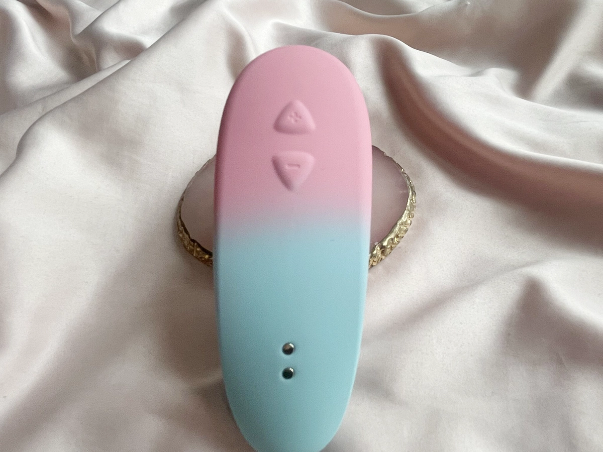 Lovense Tenera 2 Clitoral Suction Stimulator máy bú hút âm vật kết nối qua App
