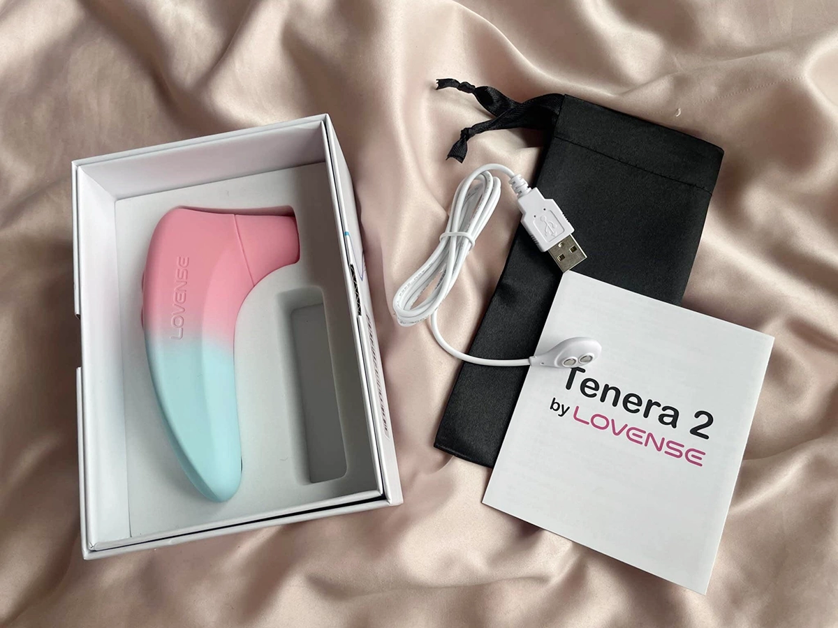 Lovense Tenera 2 Clitoral Suction Stimulator máy bú hút âm vật kết nối qua App