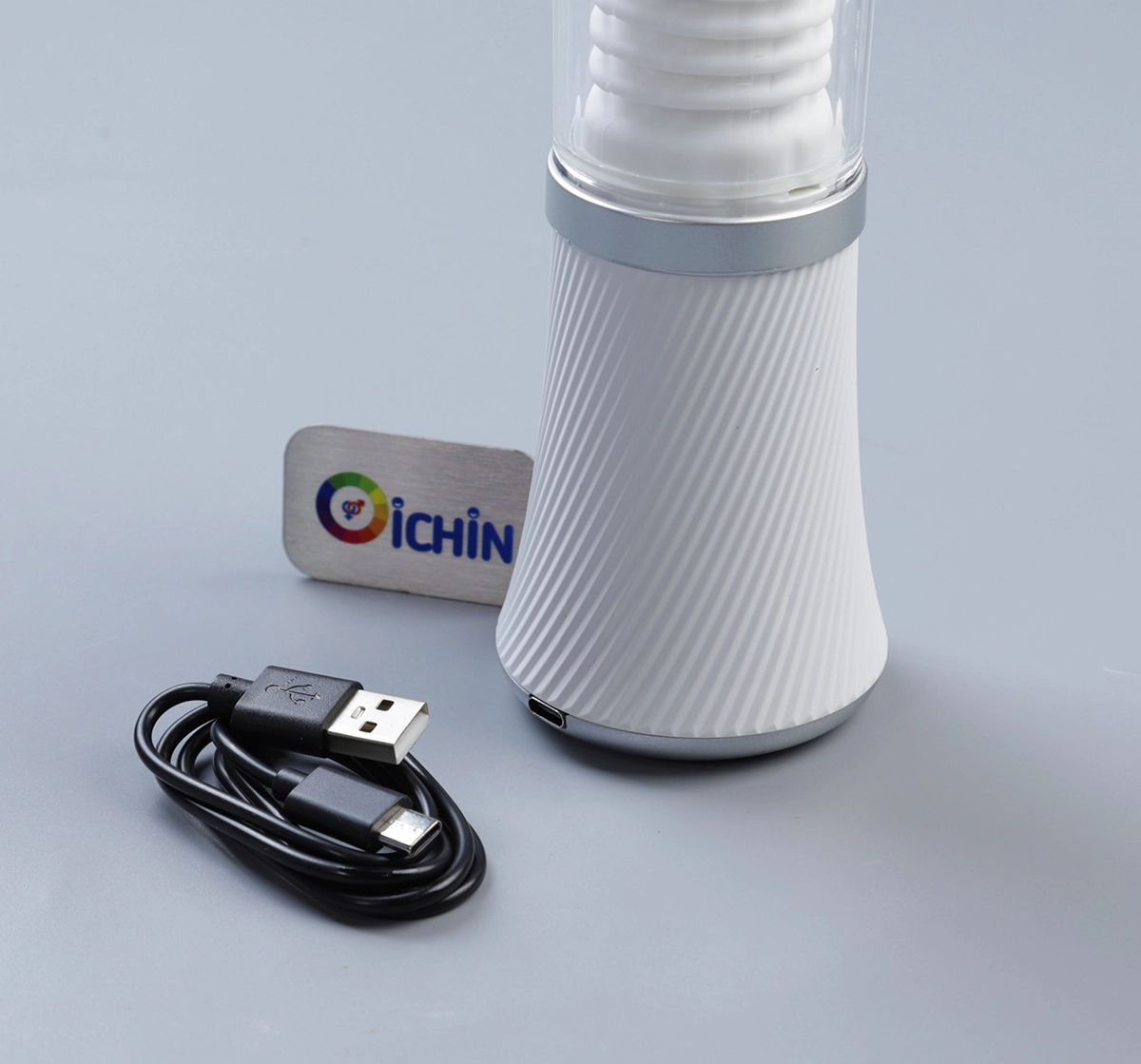 Thời gian sạc là 2 giờ cho khoảng 45 phút