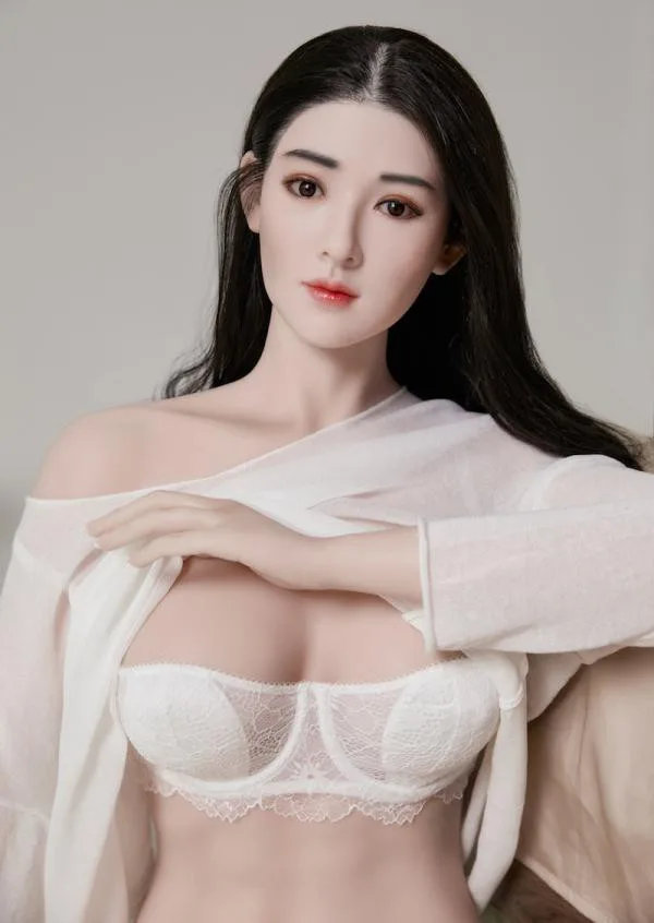 Búp bê tình dục Emiri cao cấp chân thực đẹp mê ly khuyến mãi